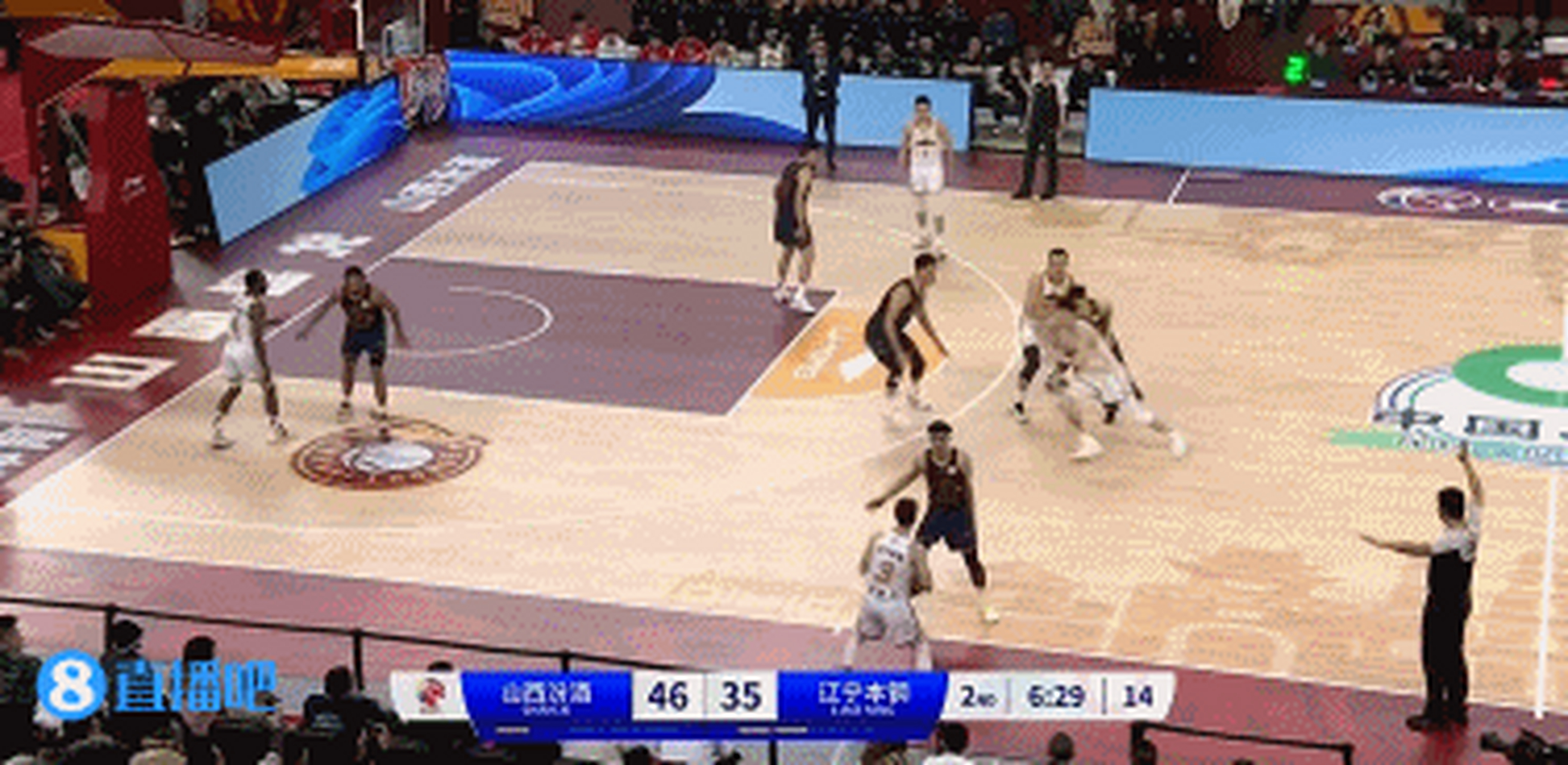 爱游戏官方入口-浙江队翻盘山西队,张镇麟统治全场