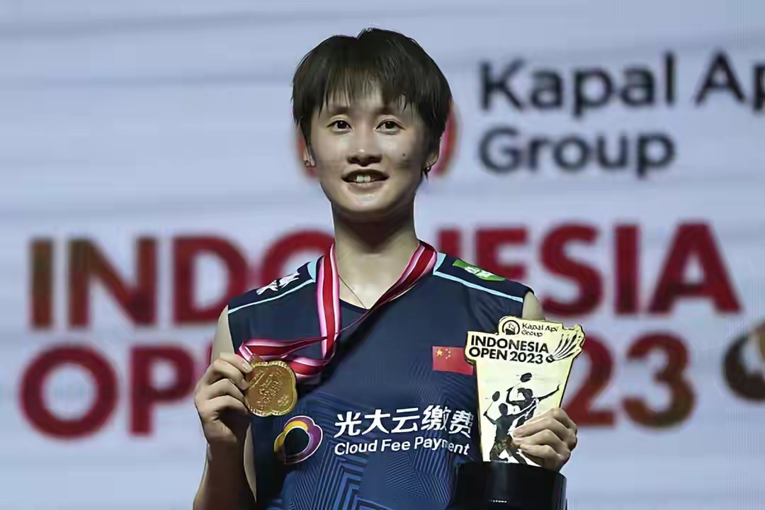 爱游戏tv-印尼队横扫马来西亚队，陈雨菲关键制胜