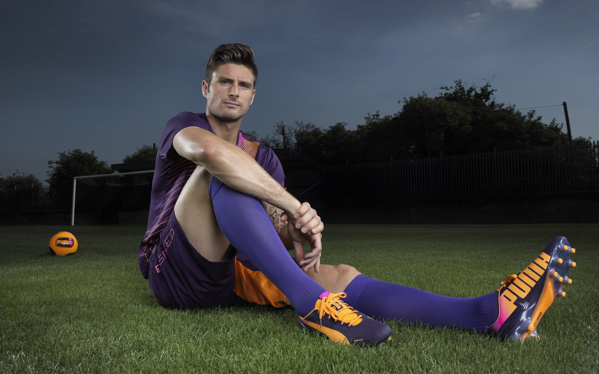 爱游戏在线-西甲国家德比之夜，当马克西刷新纪录，足球成为超越胜负的永恒诗篇