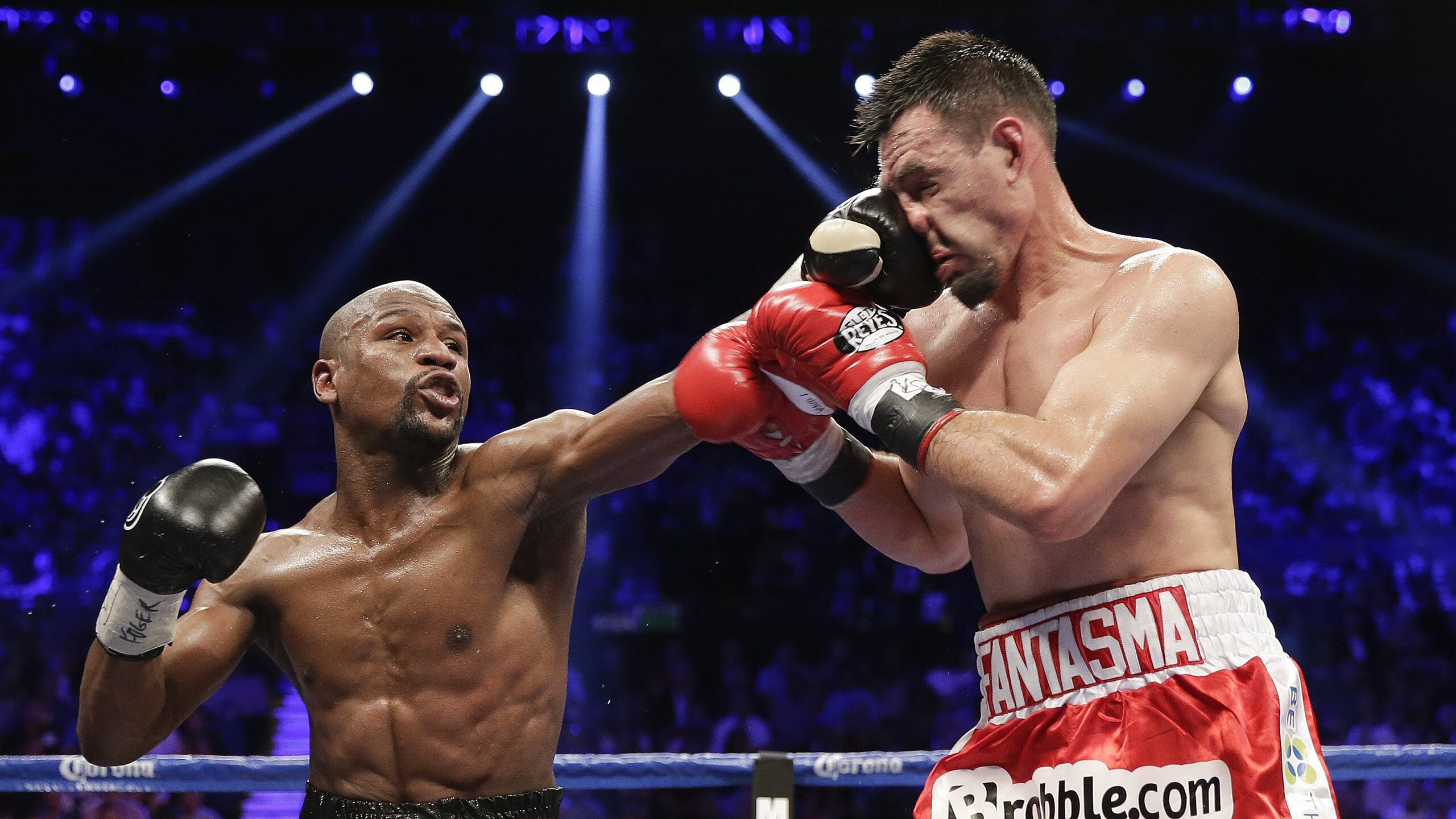 爱游戏tv-国王强势拿下凯尔特人，小贾伦用防守铁链锁死东部霸主